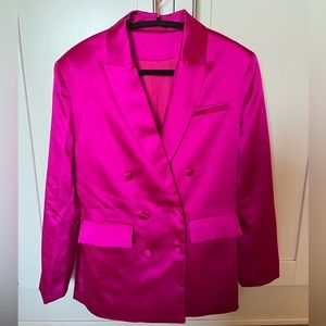 Blazer jacket. Fuchsia color, satin-like material. Size M